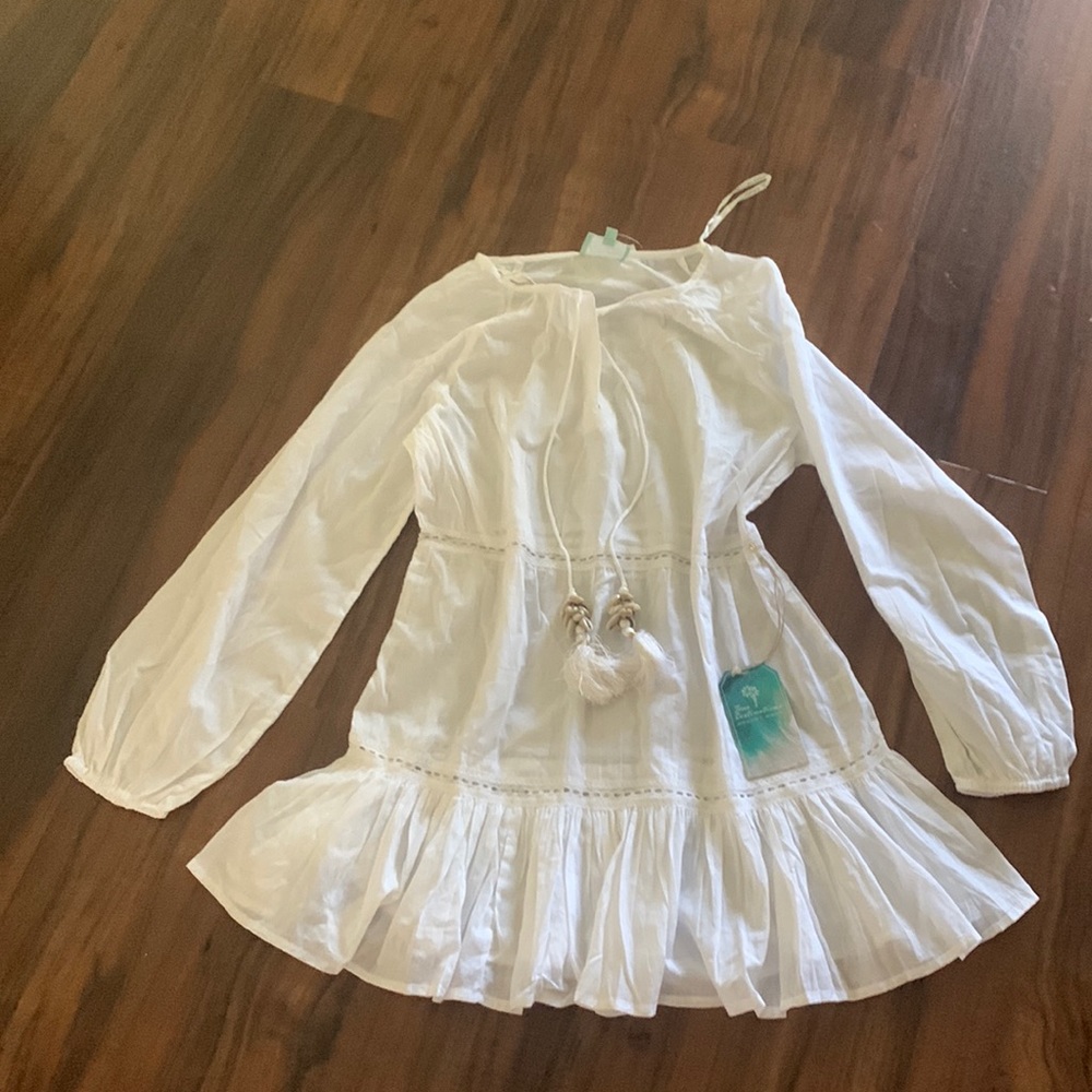 New True Destinations Resort Wear Mini Dress/ cover up.